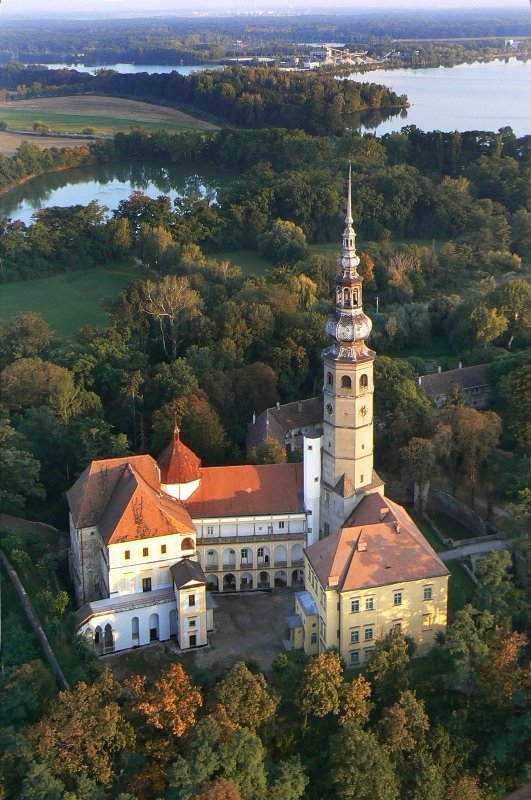Zámek Tovačov