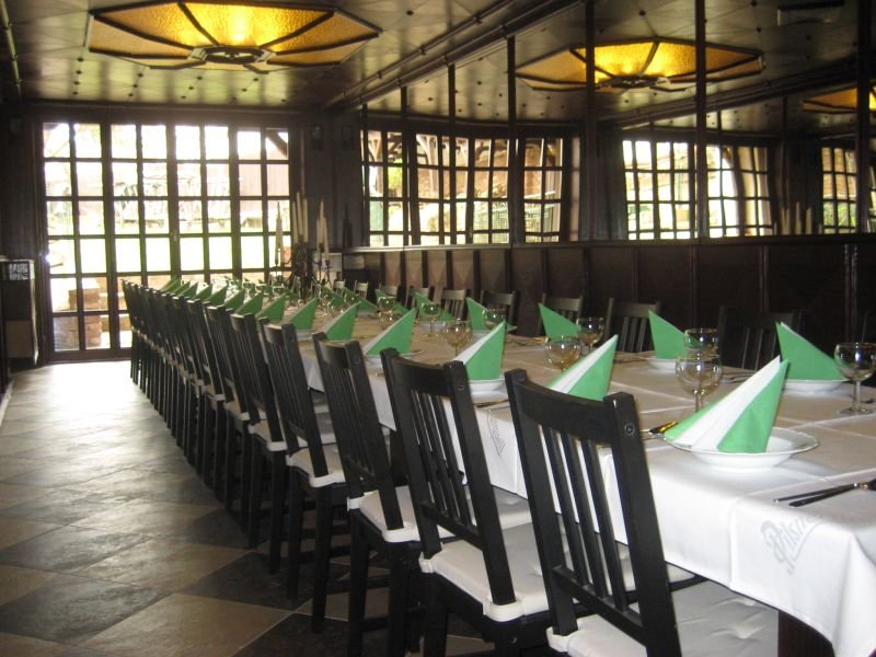 Restaurace a Zahradní restaurace Černý kůň