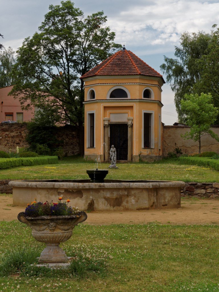 Zámek Úsobí