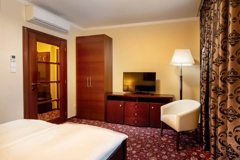 Hotel Zámek Valeč
