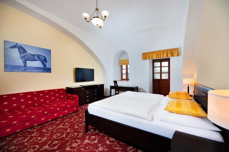 Hotel Zámek Valeč