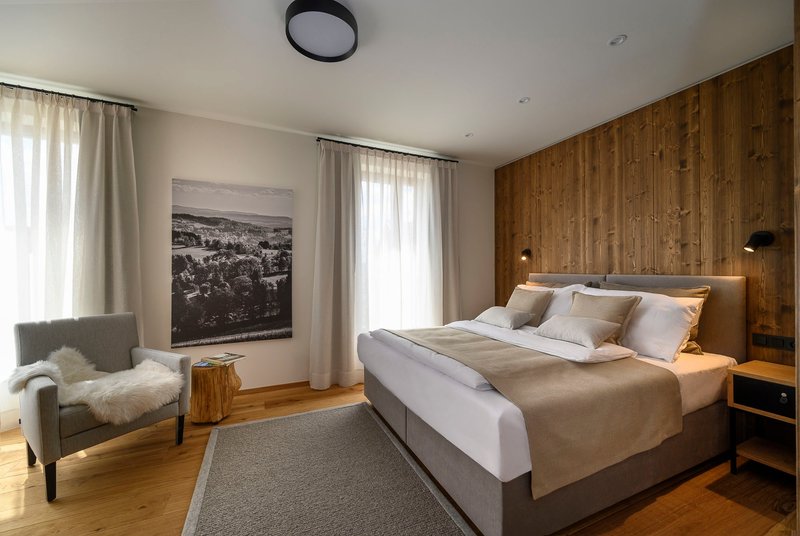Aldrov Resort