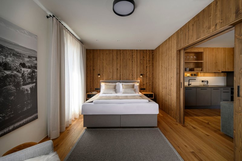 Aldrov Resort
