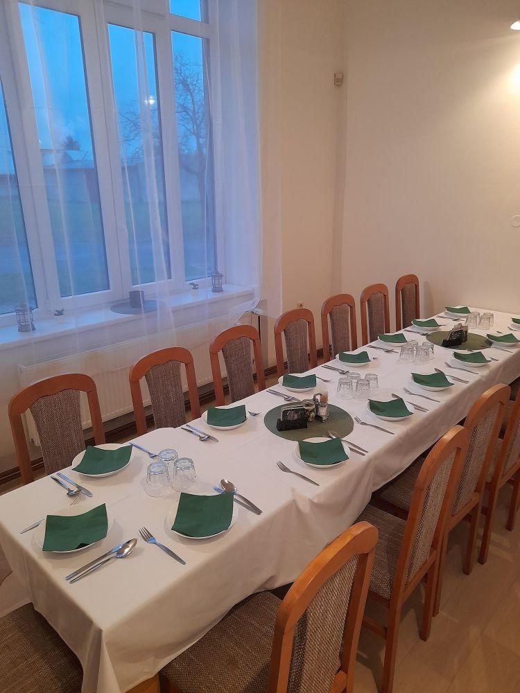 Hostinec Opat
