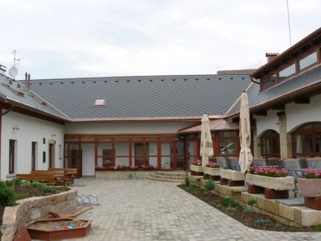 Ježkův statek - restaurace